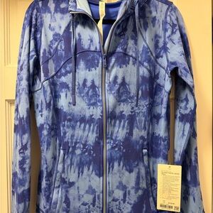 Lululemon Athletica Blue Tie-Dye hooded define jacket nulu